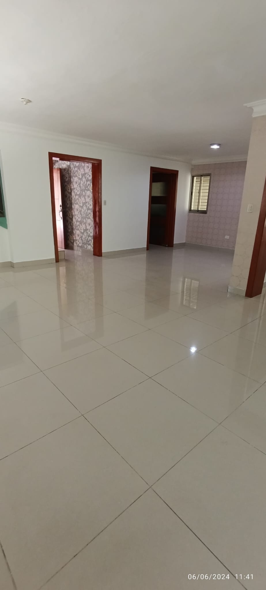 apartamentos - Se Alquila Amplia Casa en Los Prados 6