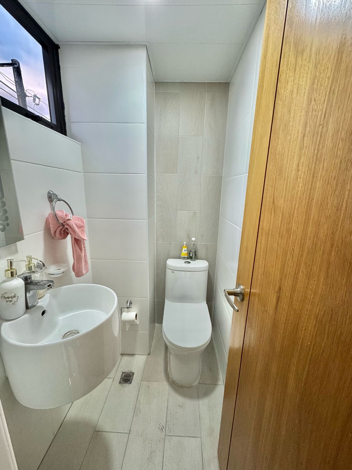 apartamentos - Vendo apartamento en Los Restauradores, Piso 2 5