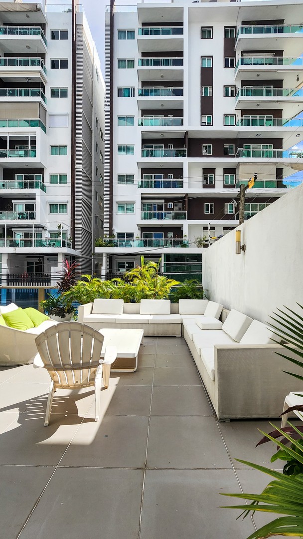 apartamentos - Ensanche Naco.  Vendo segundo piso con terraza, U$650,000.00 2