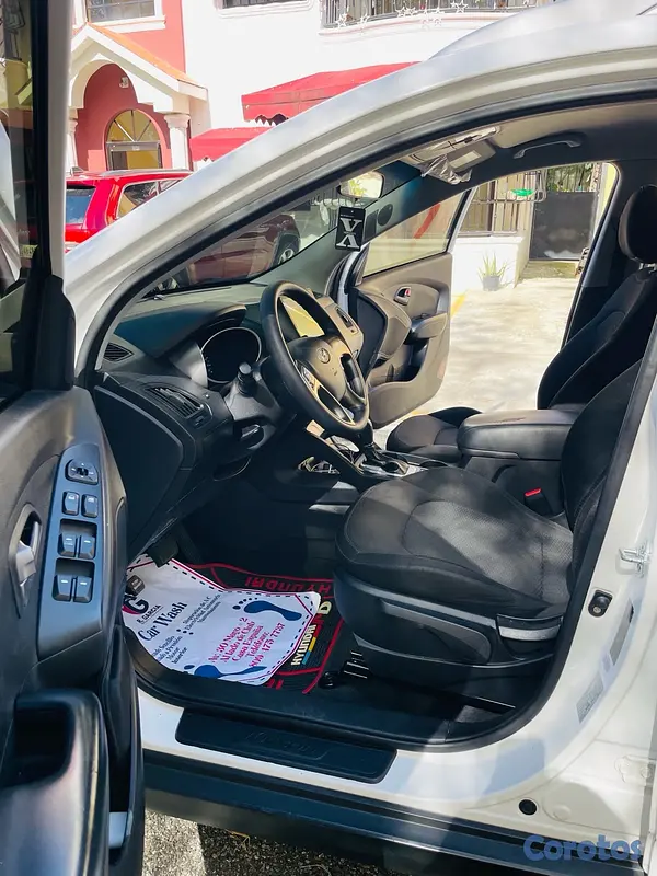 jeepetas y camionetas - Hyundai Tucson 2015 5