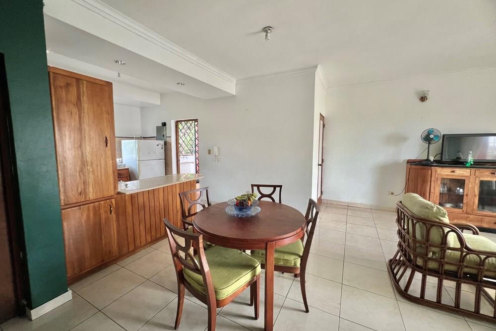 apartamentos - Apartamento en Gazcue 2H, 2B, 1P, 3re Nivel 5