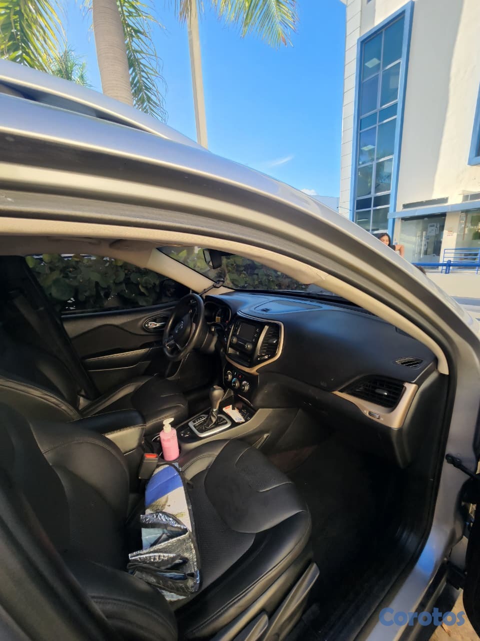 jeepetas y camionetas - jeep cherokee latitude  4