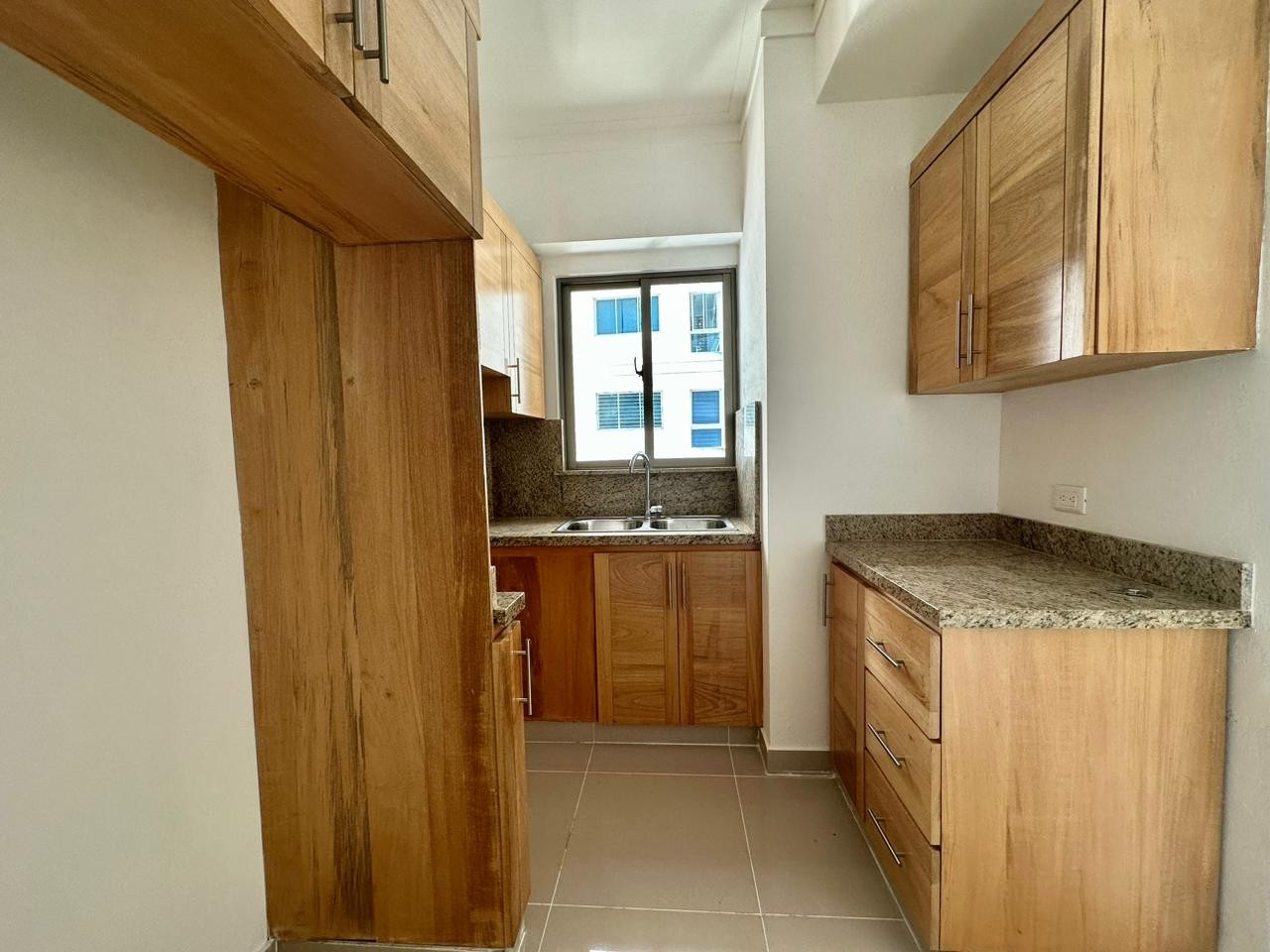 apartamentos - Apartamento en alquiler en Evaristo Morales  4