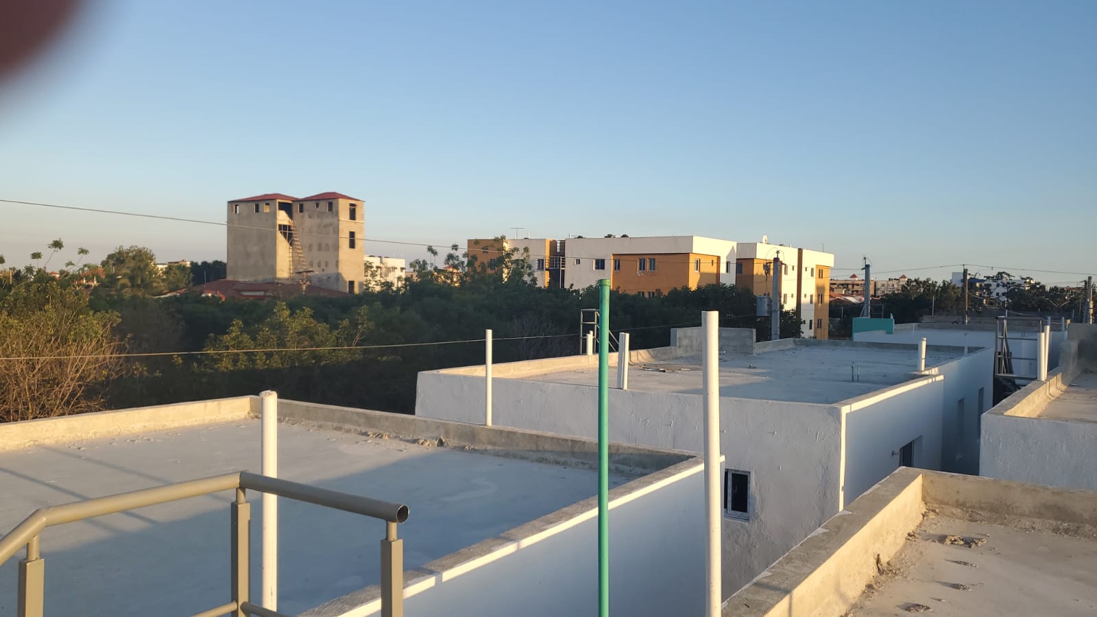 casas - Casas con piscina en proyecto cerrado, P. Oriental 3