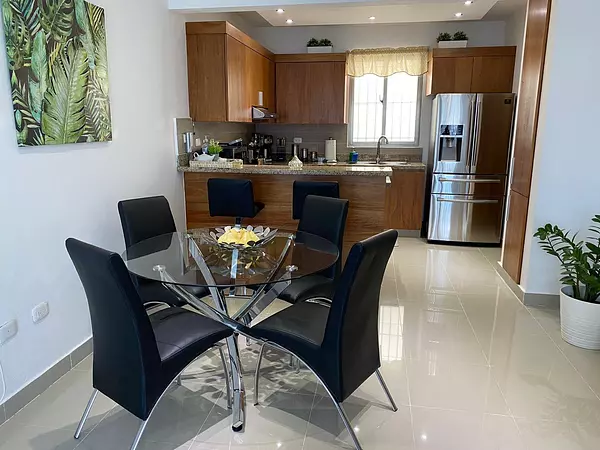apartamentos - Apartamento 6to Piso en Alquiler, Quintas de Rinco 5