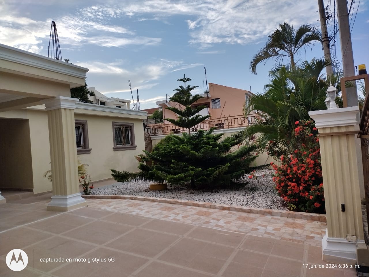 apartamentos - CASA EN VENTA EN EL EMBRUJO III 1