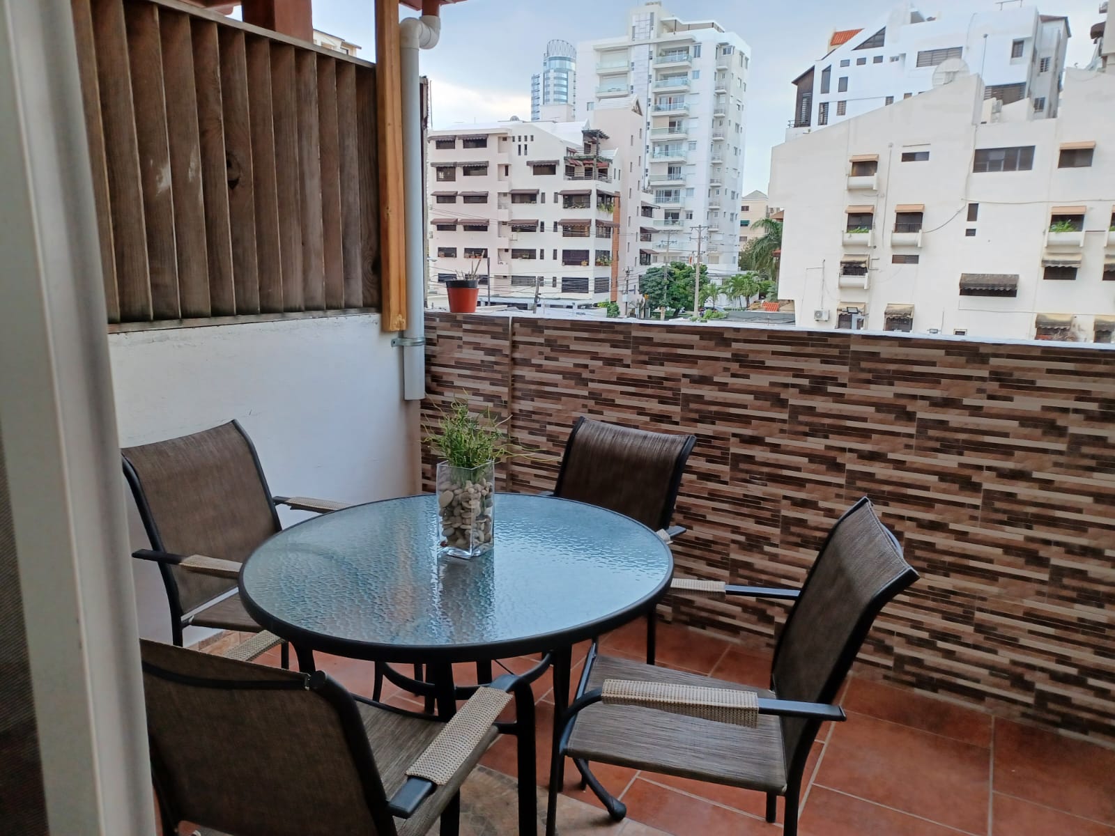 apartamentos - Se alquila, Apartamento 1Hab Amueblado c/Terraza 