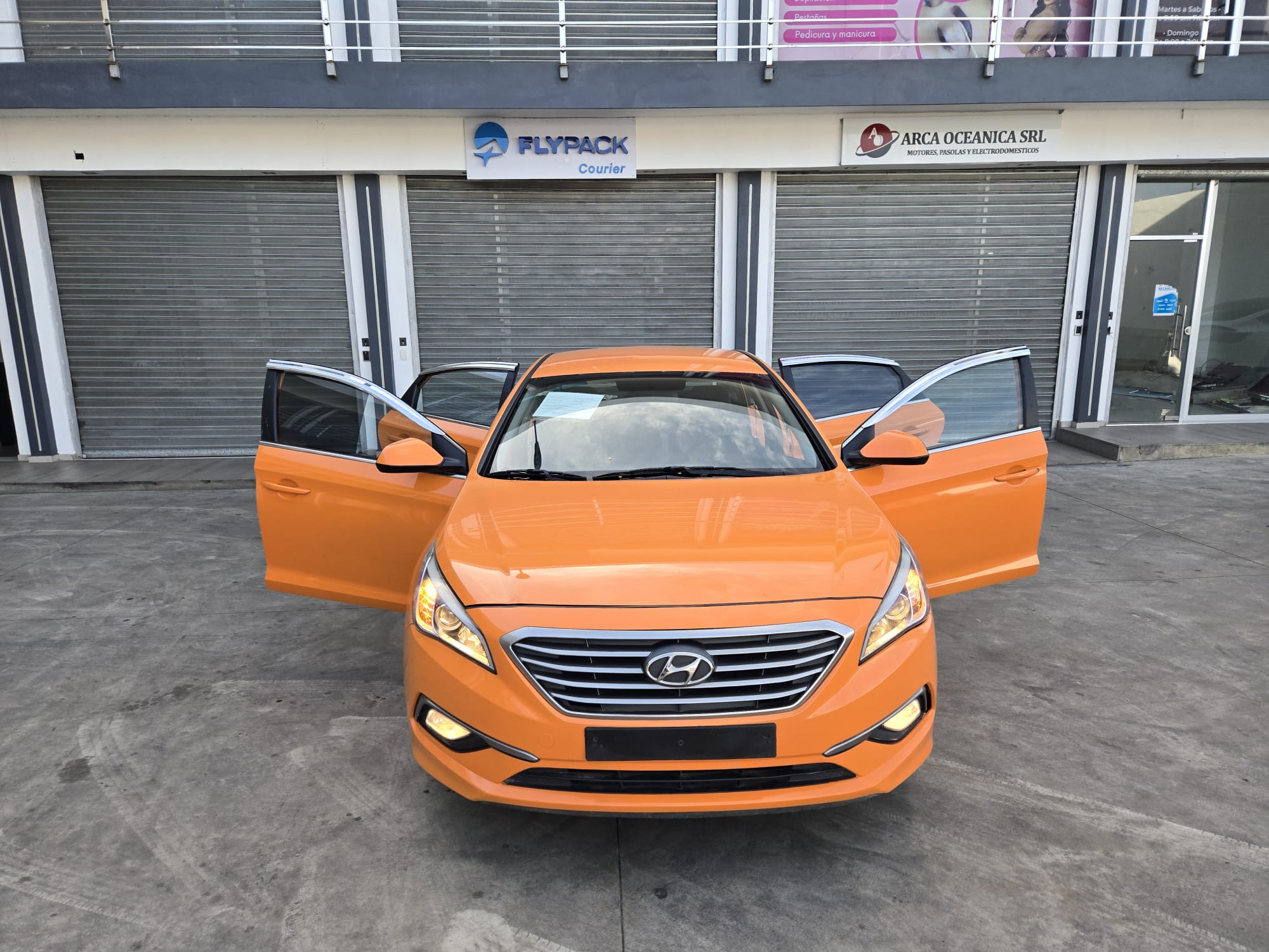 carros - HYUNDAI SONATA LF 2018 NARANJA 4