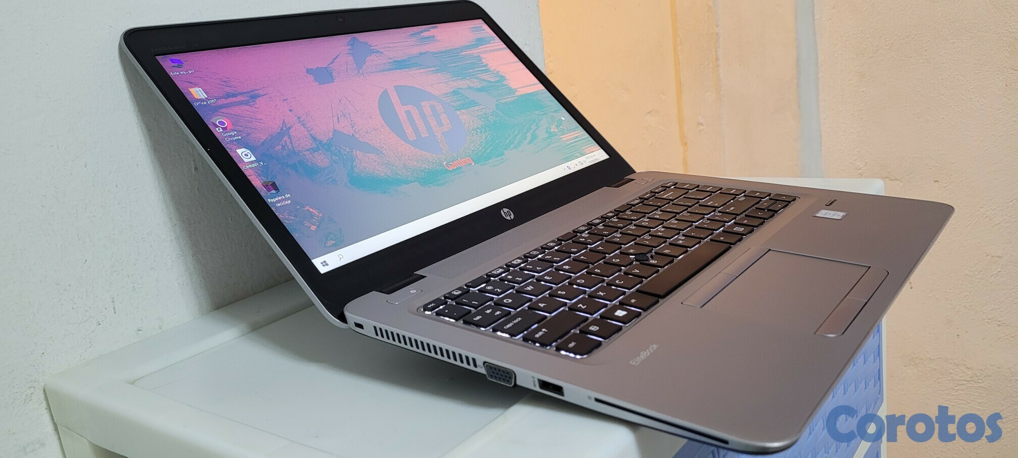 computadoras y laptops - Laptop hp 14 Pulg Core i5 6ta Ram 8gb ddr4 Disco 128gb Y 320gb Wifi 2
