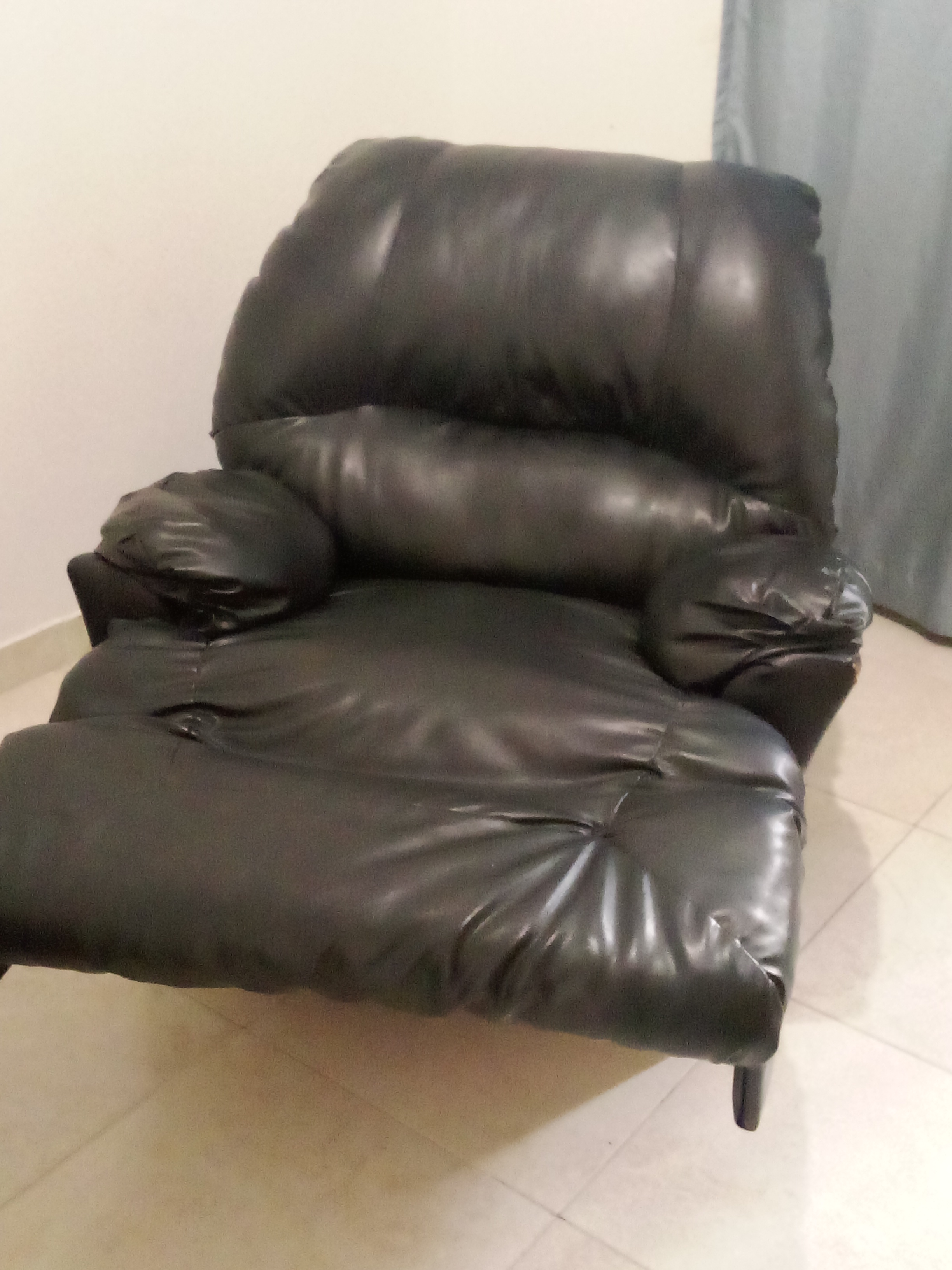 muebles y colchones - Vendo Sillón Reclinable Confortable  1