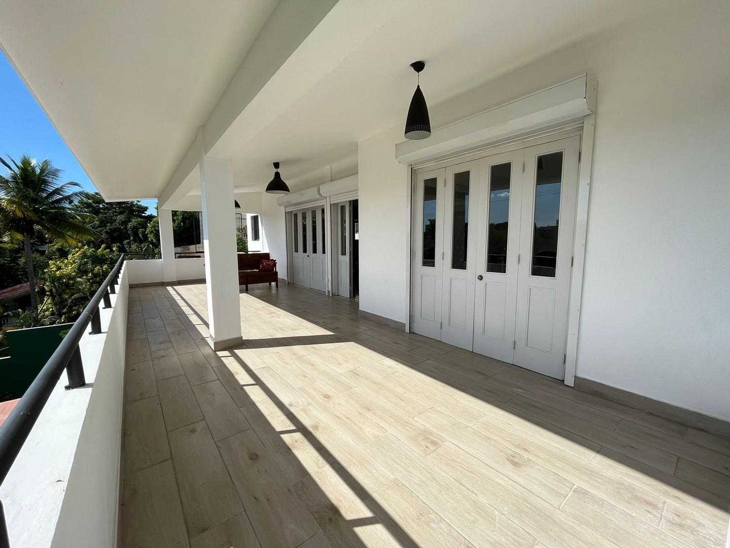 casas - Casa 3 niveles  en Lomas de arroyo hondo + 2 apartamentos 5