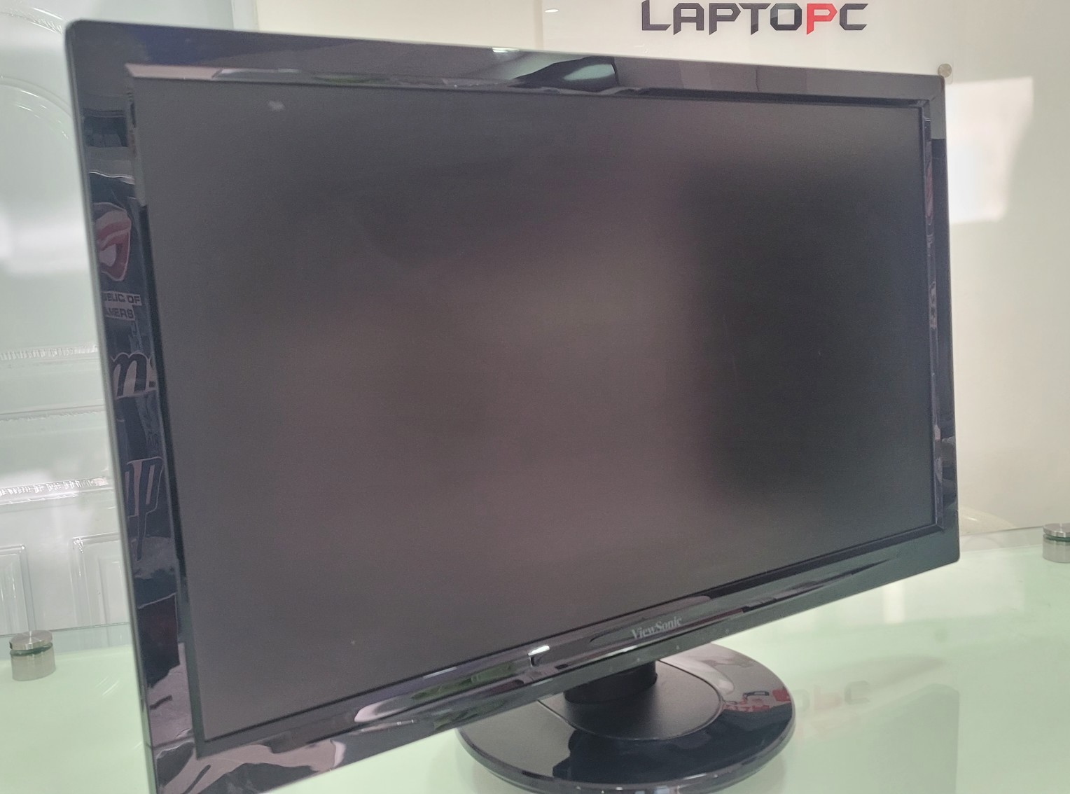 computadoras y laptops - Monitor ViewSonic 24 Pulg HDMI VGA