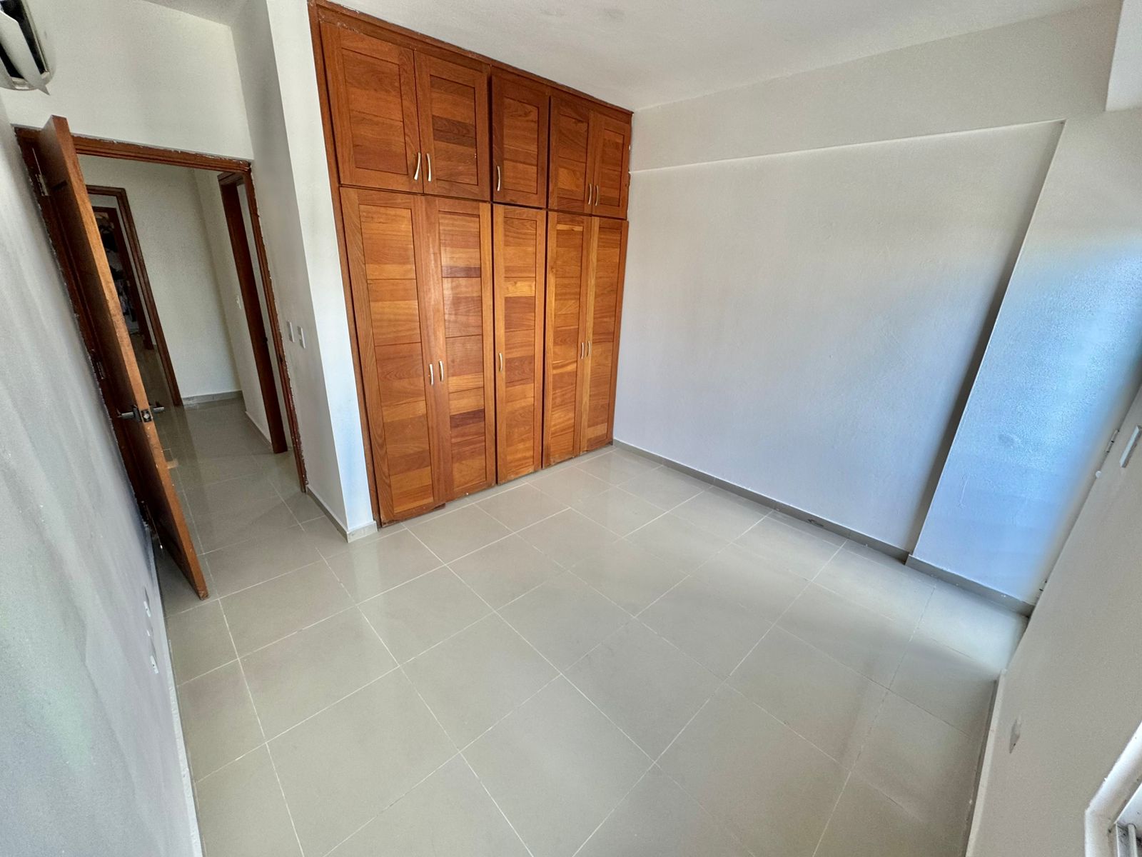 apartamentos - Vendo Apartamento en SERRALLES  wi 7