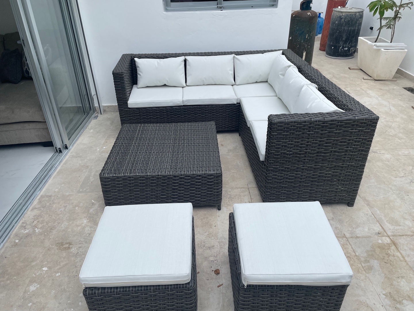 muebles y colchones - Fabricación de todos tipos de muebles en mimbre  3
