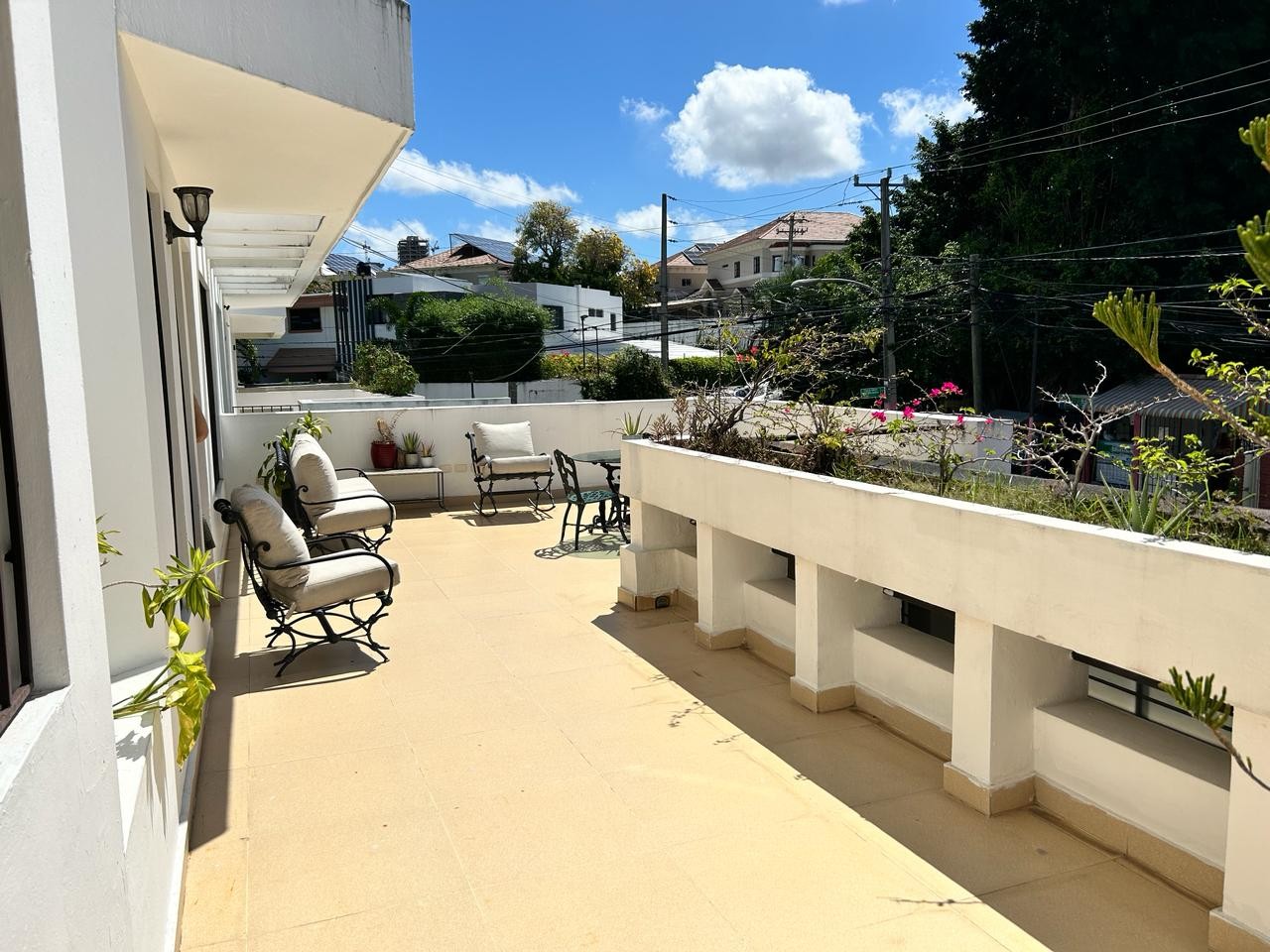 casas - Casa en venta 

Precio de venta
US$ 350,000.00


Uso
Residencial

 4