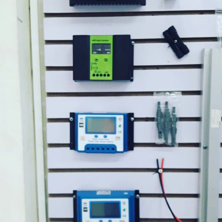 plantas e inversores - Controladores de voltaje mppt y pwm disponibles 2