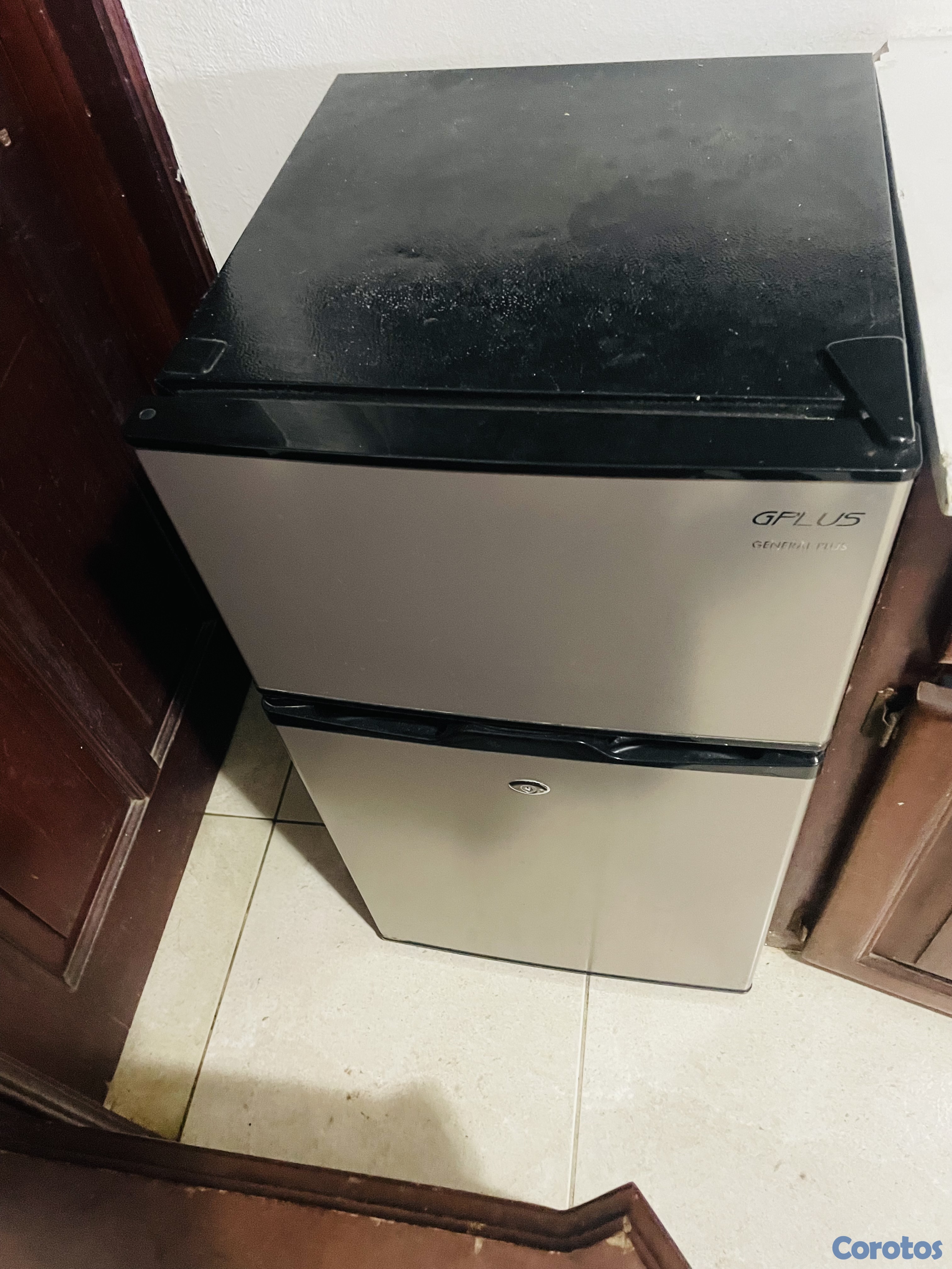 electrodomesticos - Neveras oficina general plus  2