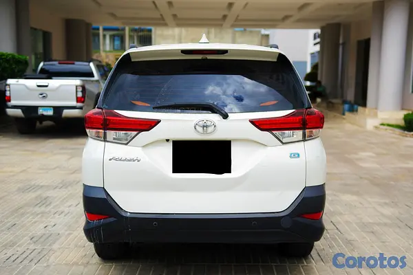 jeepetas y camionetas - Toyota Rush 2019 5