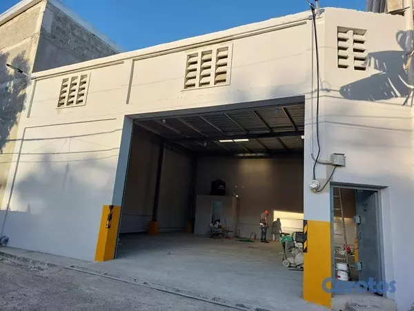 oficinas y locales comerciales - Nave industrial en Alquiler en Herrera, SDO  4