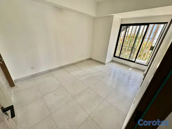 apartamentos - Alquilo Apartamento nuevo en Evaristo Morales wi  9