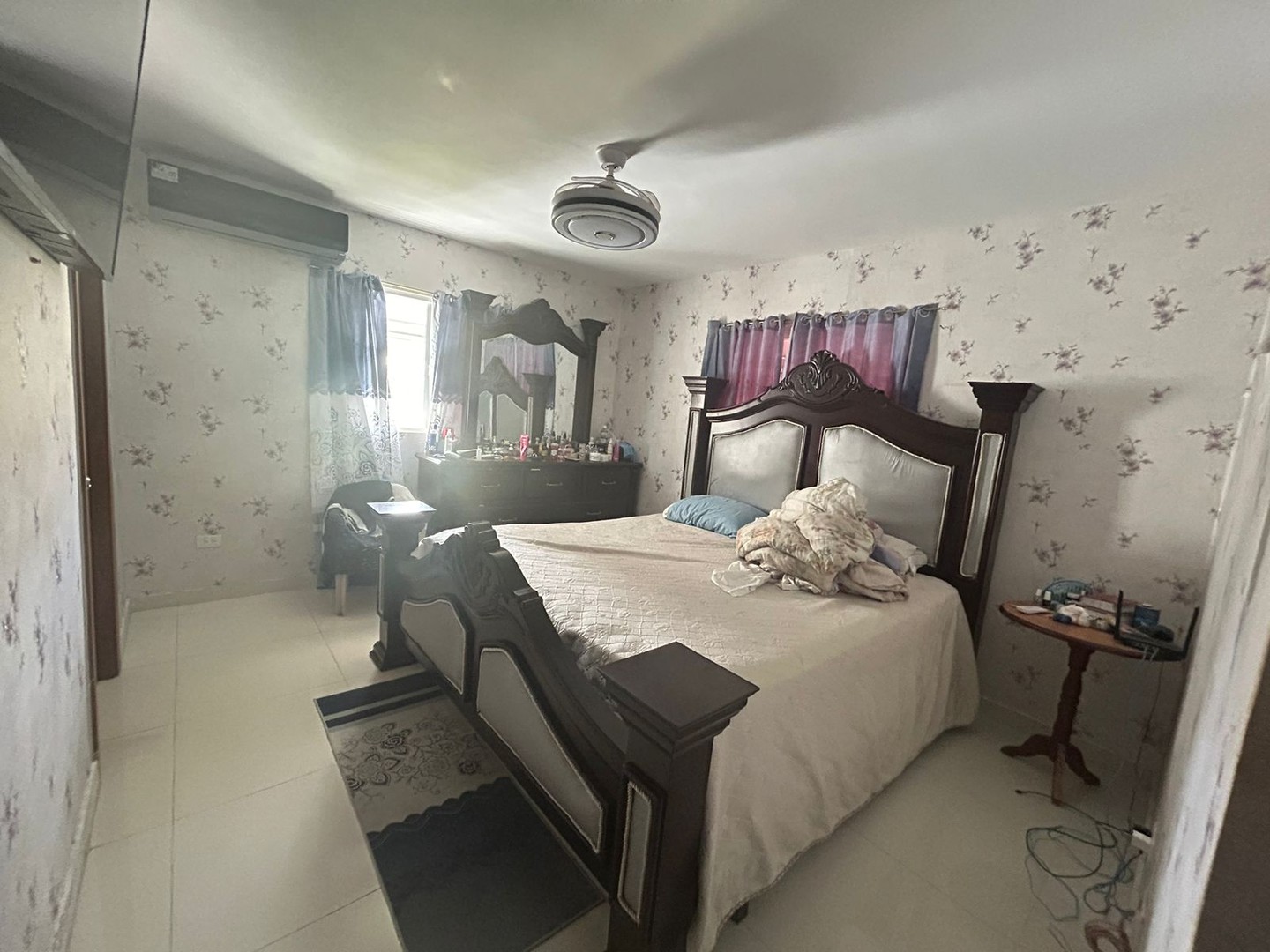 apartamentos - VENDO Apartamento 2do Piso En La Republica De Colombia, Residencial Cerrado 2