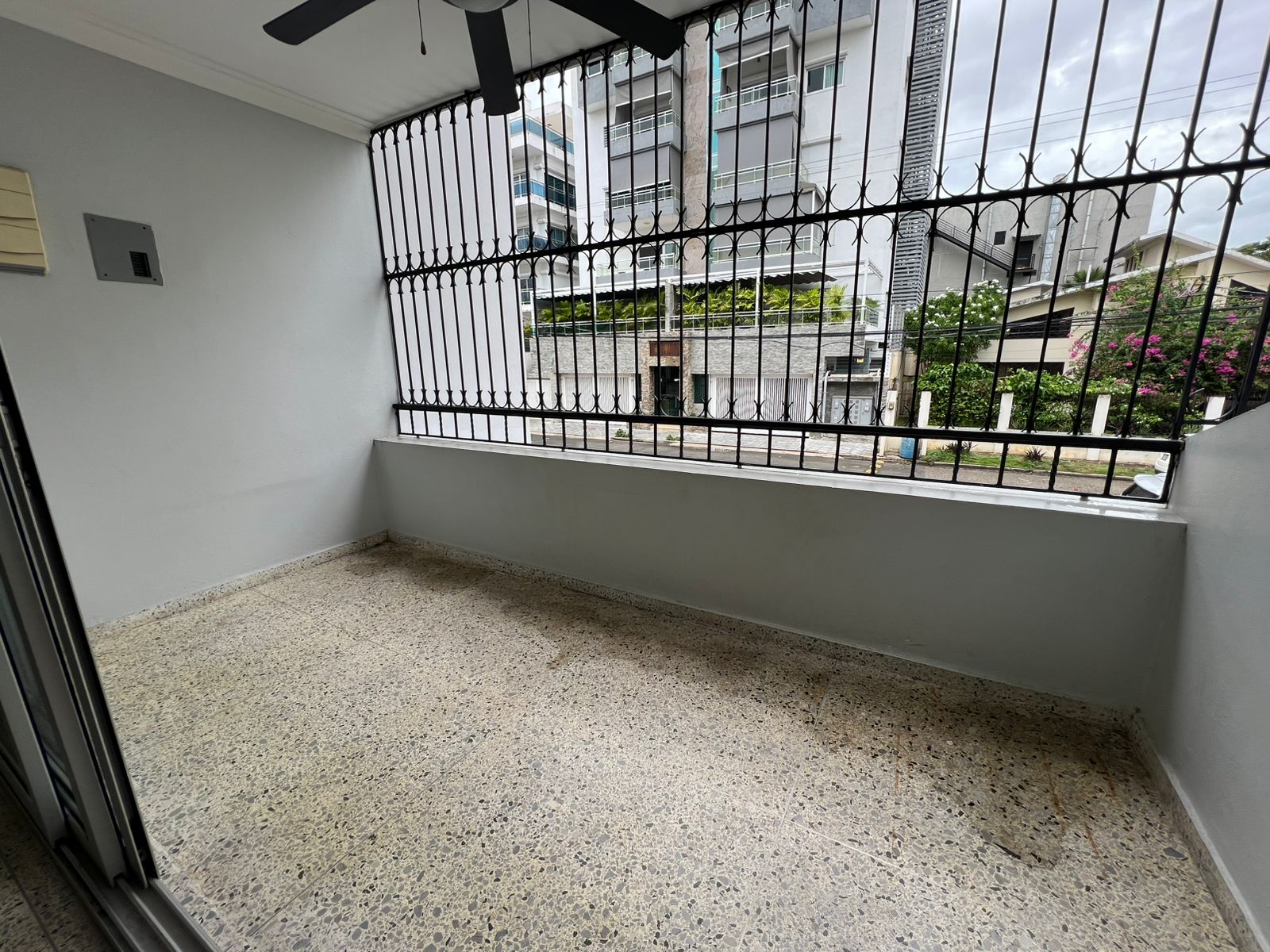 apartamentos - Apartamento en alquiler cacicazgos 