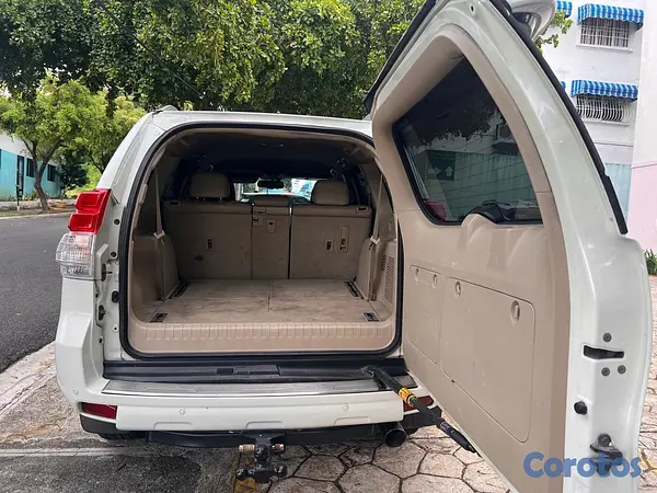 jeepetas y camionetas - TOYOTA LAND CRUISER PRADO VX 10
