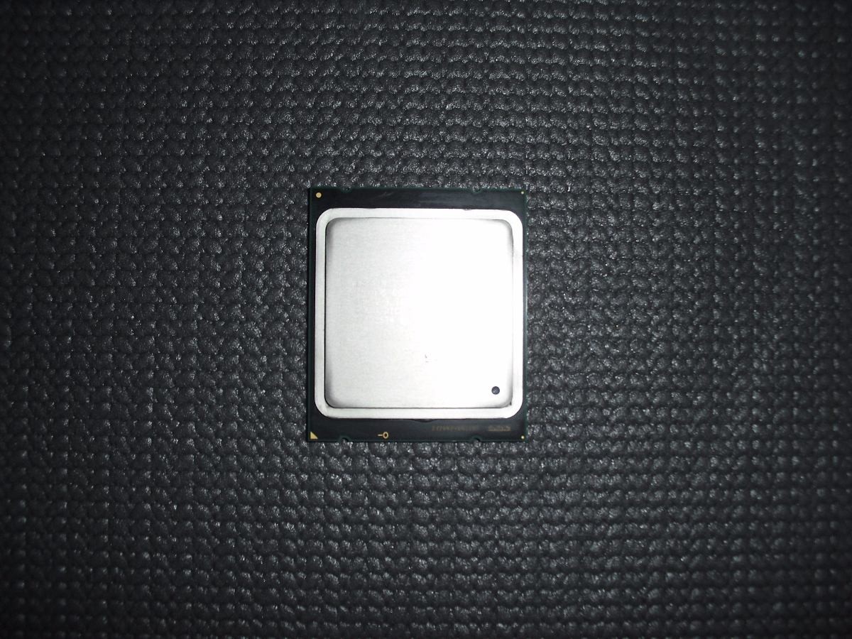 computadoras y laptops - Procesador Intel Core I7-3930k socket 2011 3.2GHz