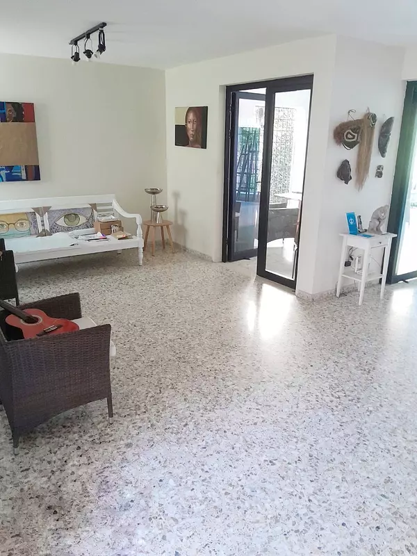 casas - Propiedad céntrica en Venta  2