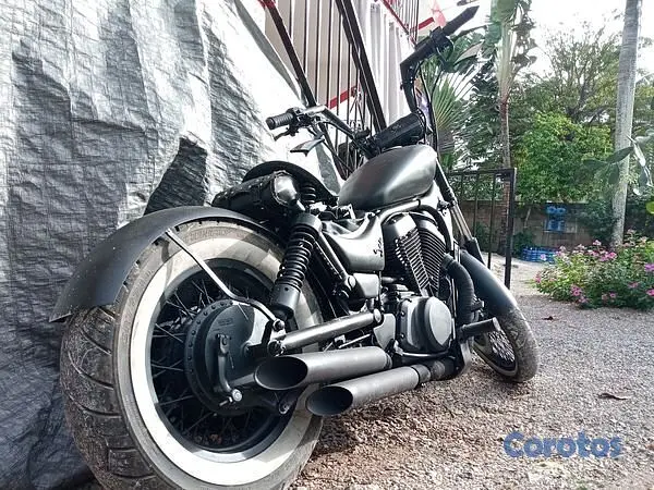 motores y pasolas - Suzuki Intruder Bobber classica 2