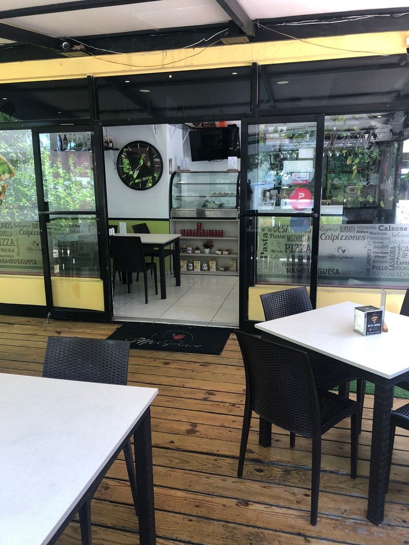 negocios en venta - Traspaso Pizzeria/Bar Ubicado en la Avenida Independencia, Santo Domingo 3