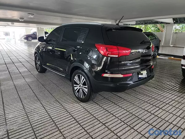 jeepetas y camionetas - Kia Sportage 2015 - 850,00 negociable 5