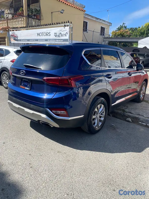 jeepetas y camionetas - Hyundai Santa Fe 2020 3