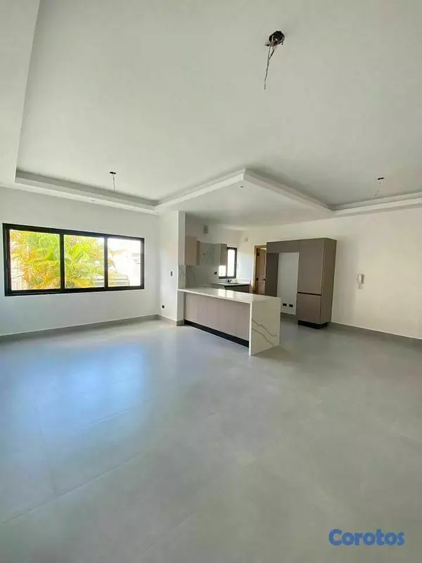 apartamentos - Apartamento 2do nivel con terraza en venta  6