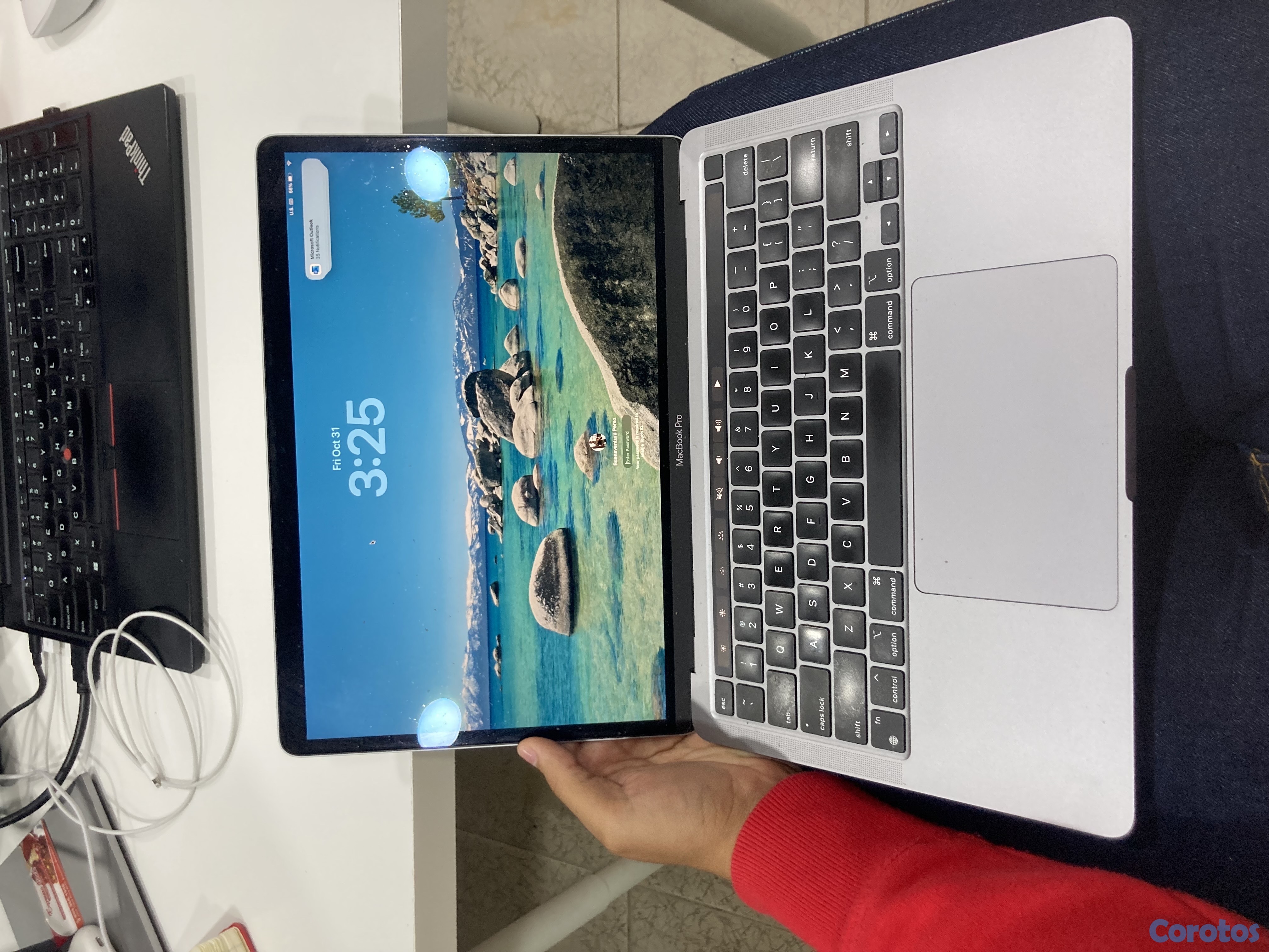 computadoras y laptops - Mac book Pro M2 2022 1