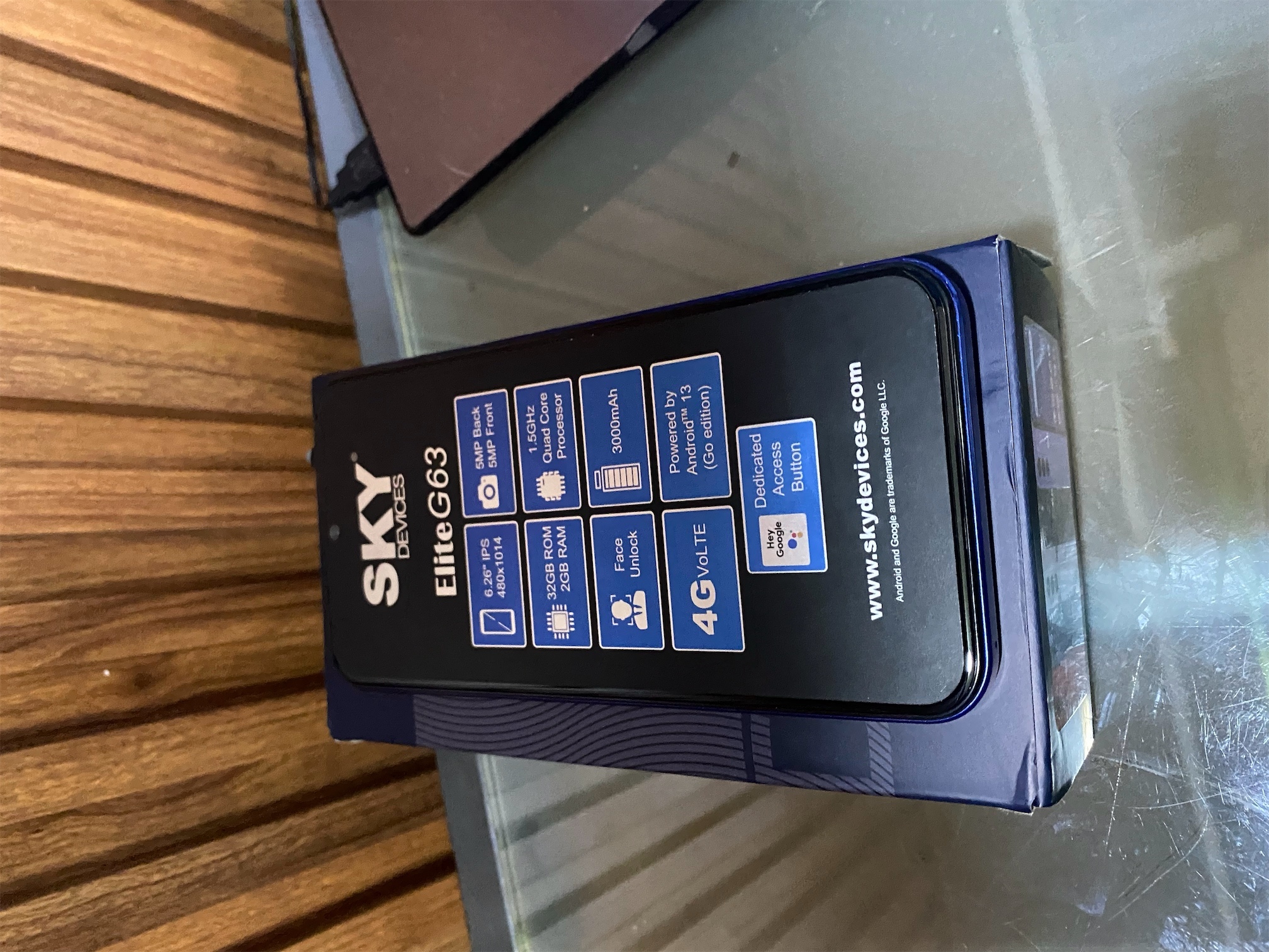 celulares y tabletas - SKY Divise G63 dual sim 32GB 