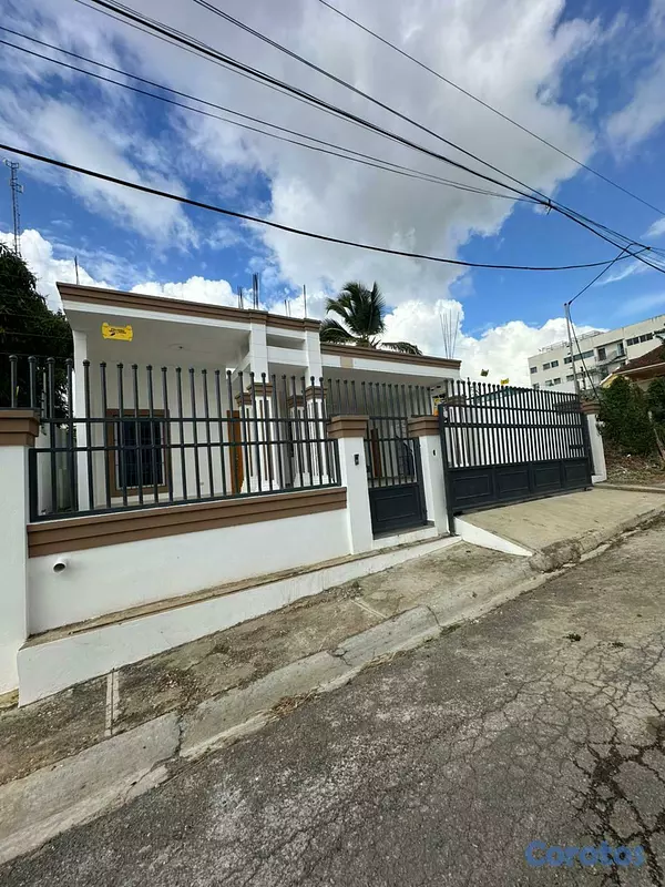 casas - CASA EN VENTA - LAS ANTILLAS, SANTIAGO. 1