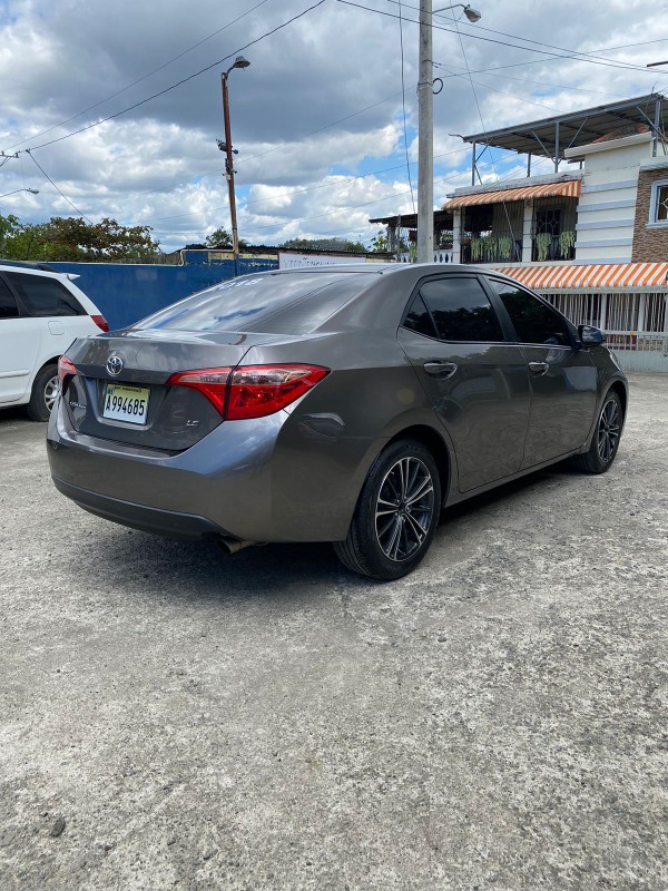 carros - Toyota corolla 2018 4