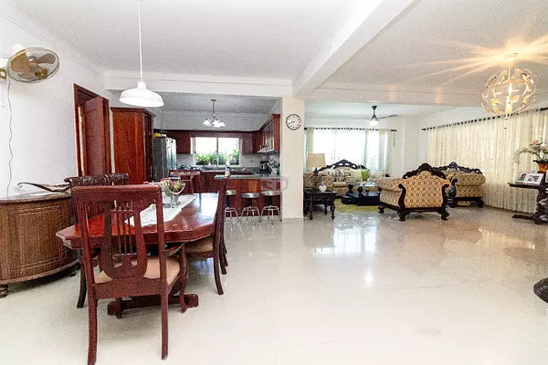 apartamentos - Apartamento en venta Don Honorio 1er Nivel 
 5