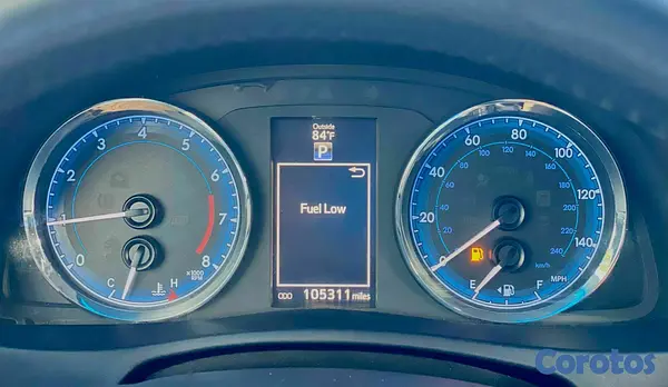 carros - TOYOTA COROLLA SE 2019 3