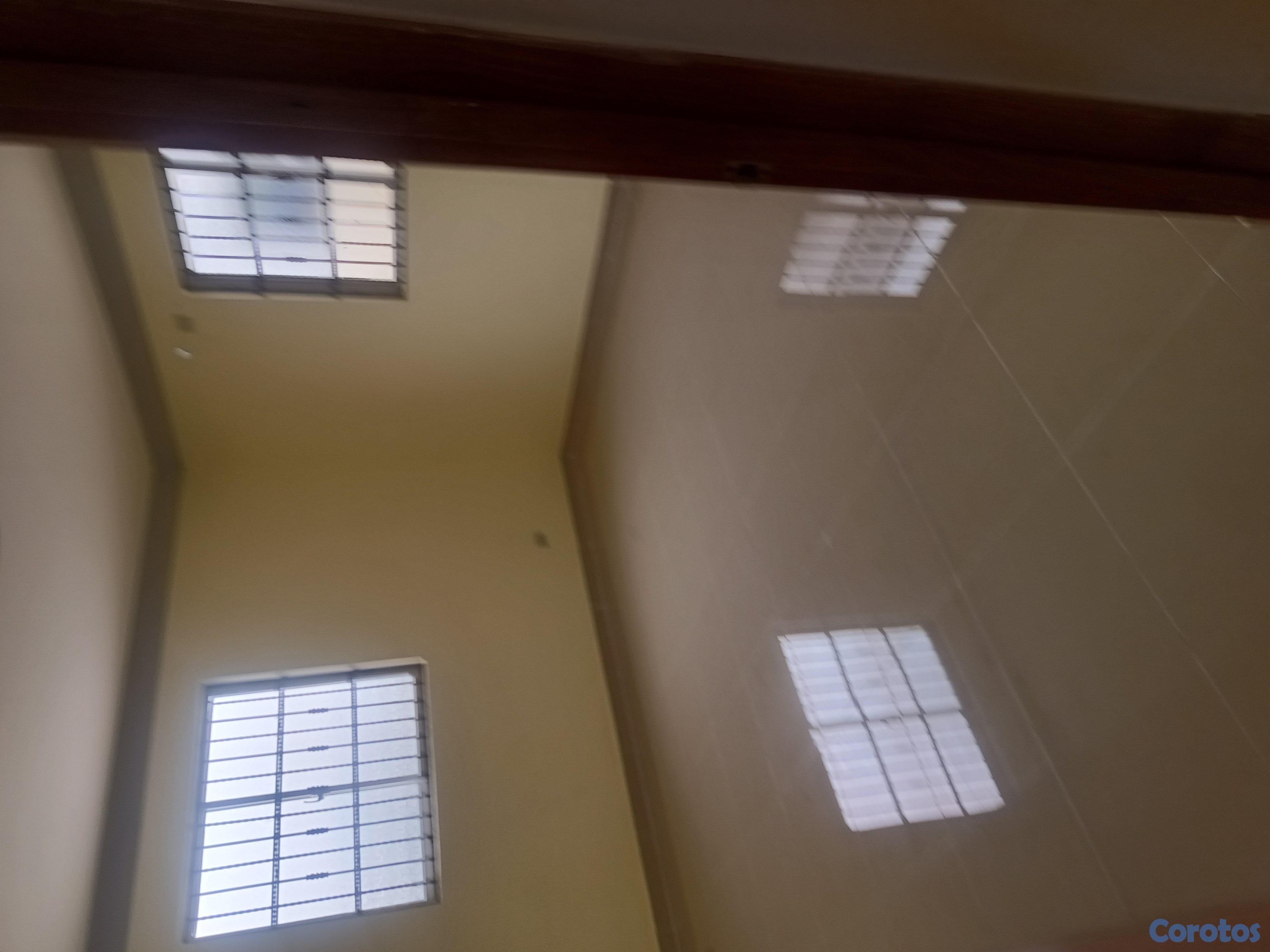 casas - Se vende casa grande en los prado santiago 10