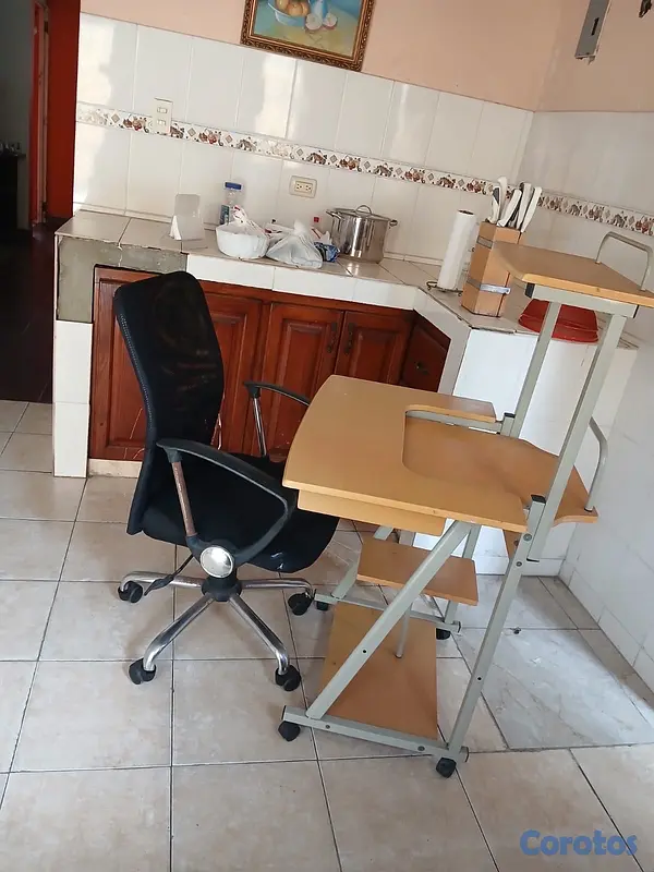 muebles y colchones - Escritorio más silla giratoria  3