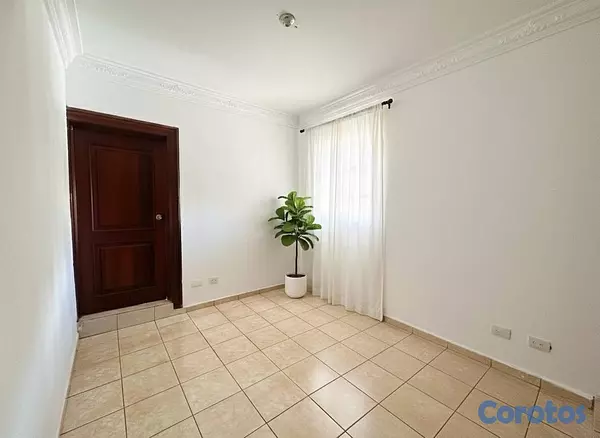 casas - 🏡 Casa en Alquiler de 2 Niveles – Uso Mixto (R4) | Ideal para Vivir y Trabajar 13