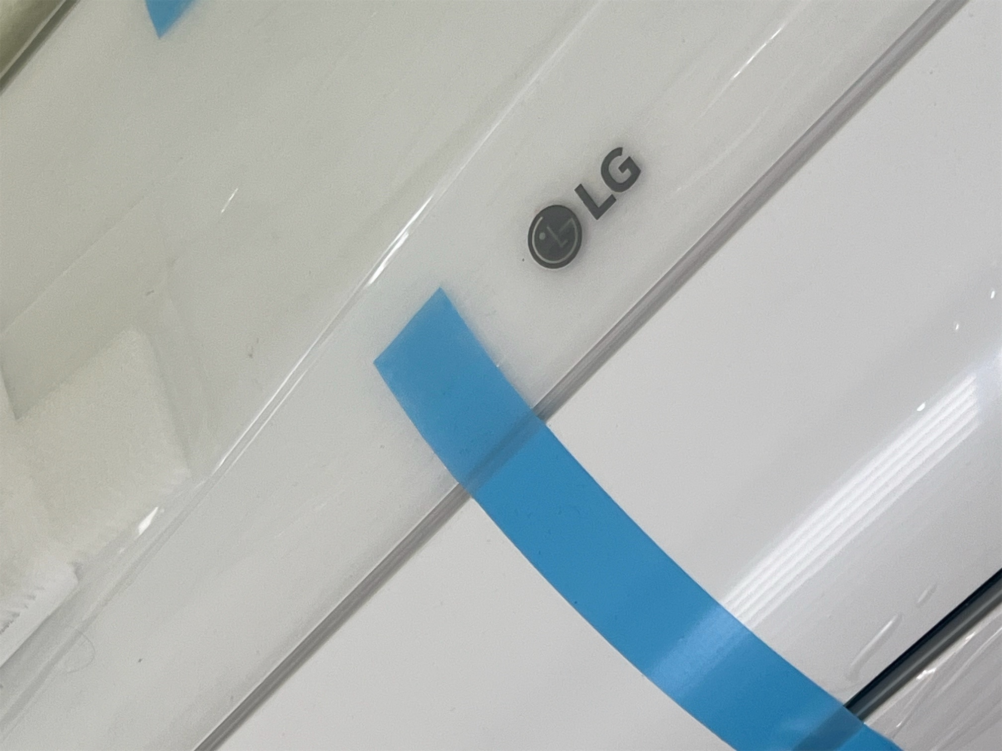 aires acondicionados y abanicos - Aire inverter LG 18 BTW  1
