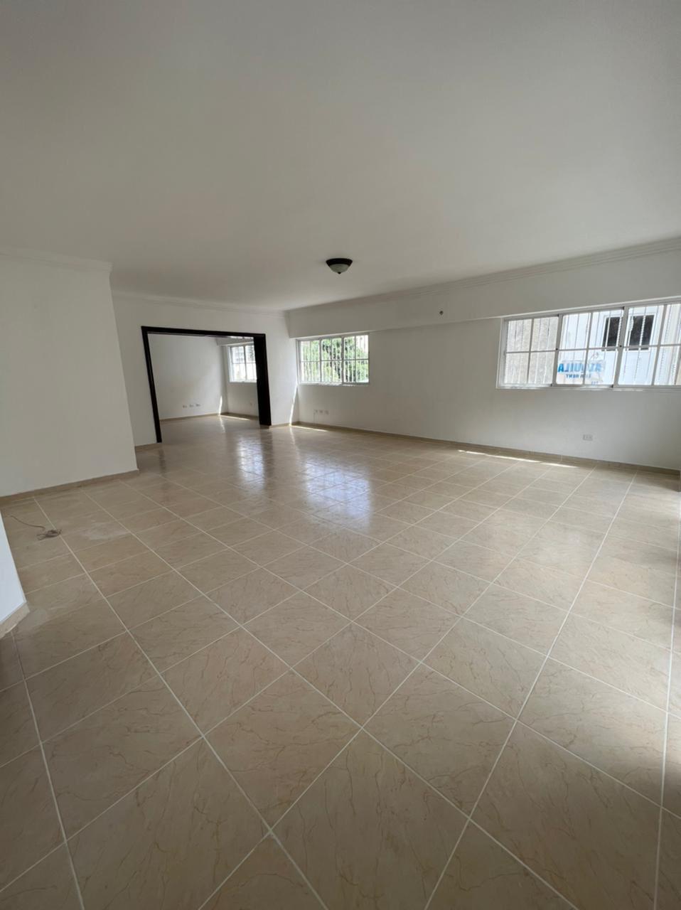 apartamentos - Rento Apartamento Frente Al Dominican Fiesta Sin I