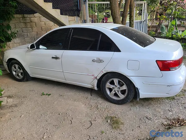 carros - Hyundai Sonata 2008 en venta – buen funcionamiento 3