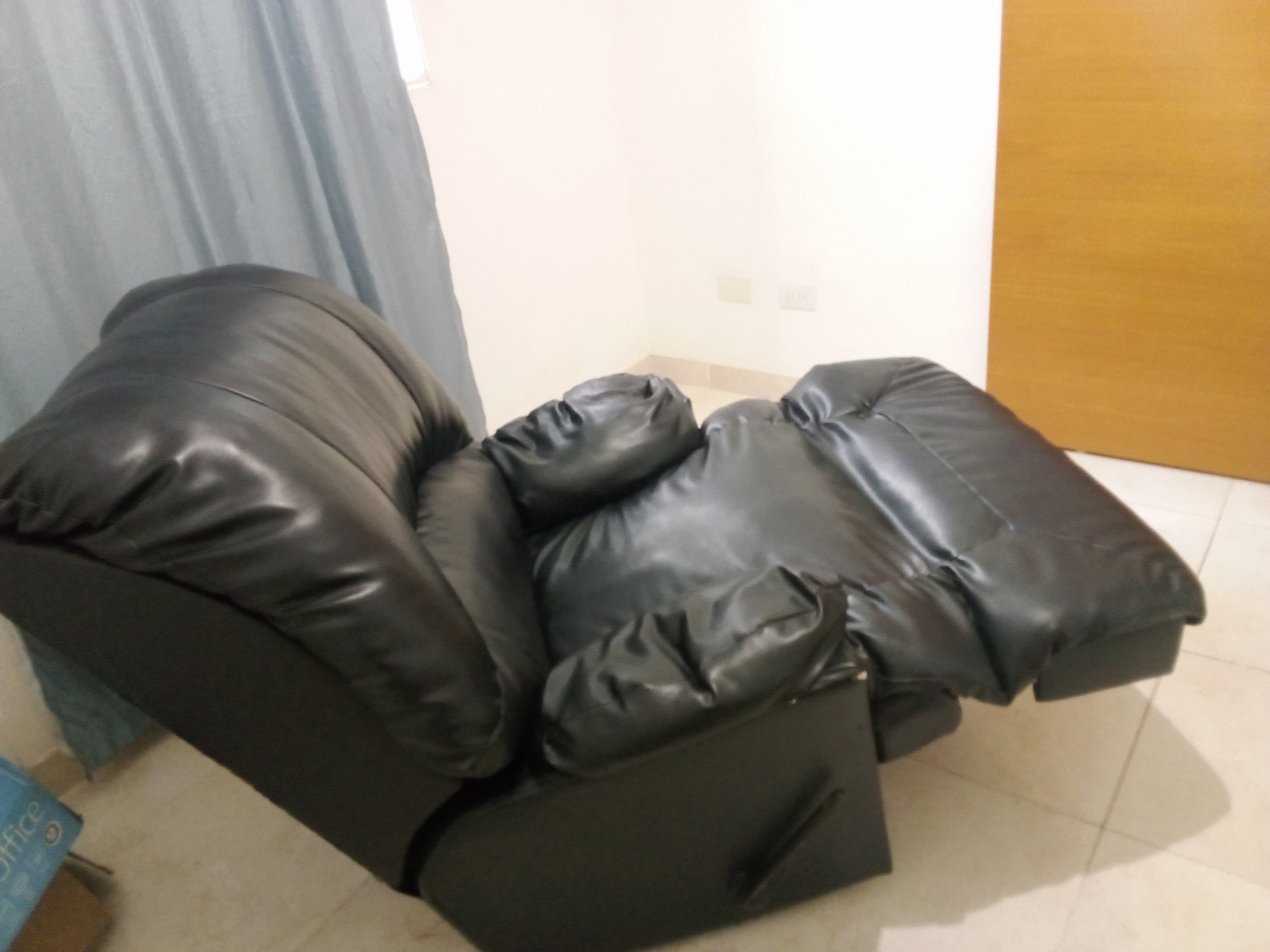 muebles y colchones - Vendo Sillón Reclinable Confortable  2