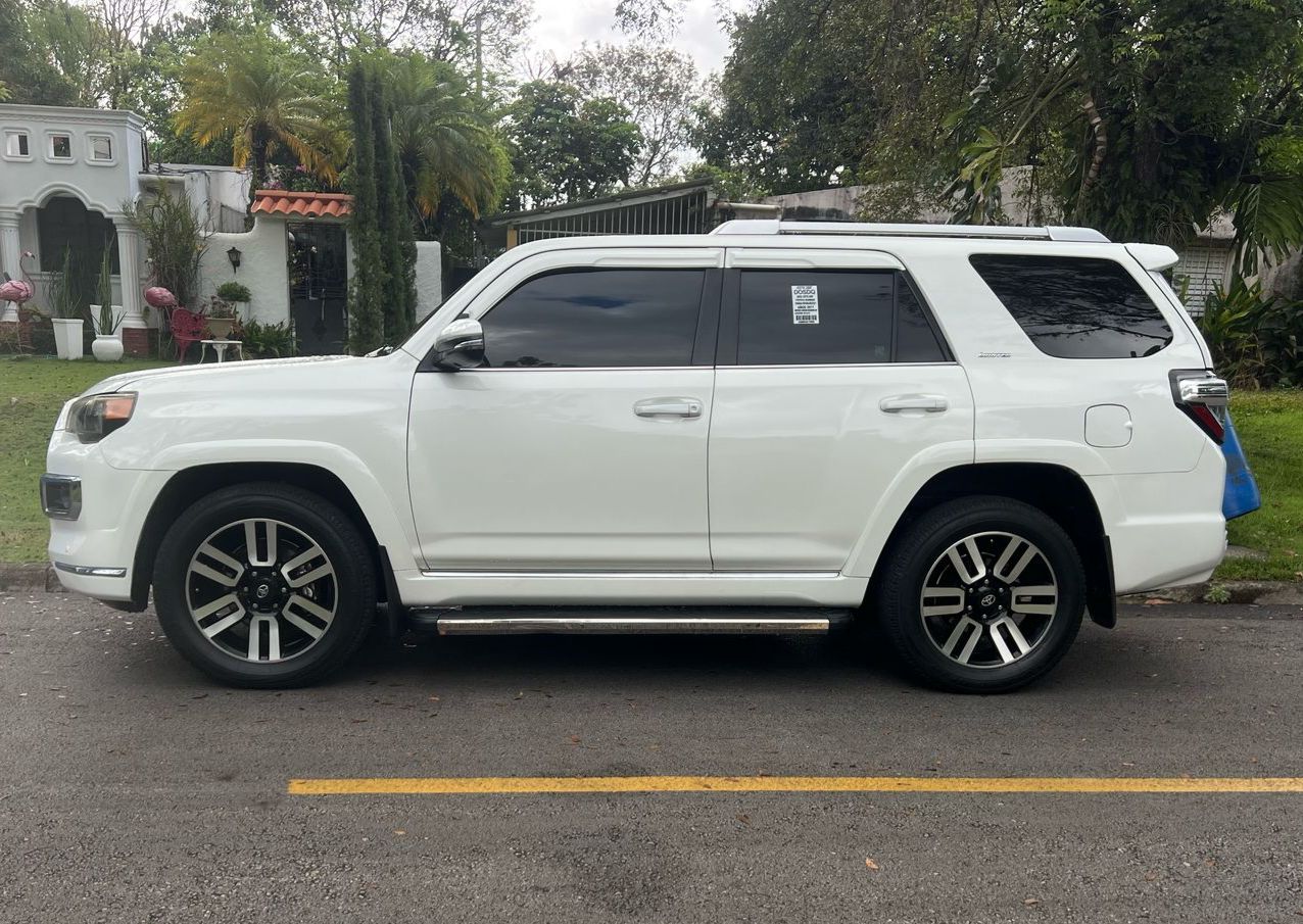 jeepetas y camionetas - Toyota 4runner 2017 5