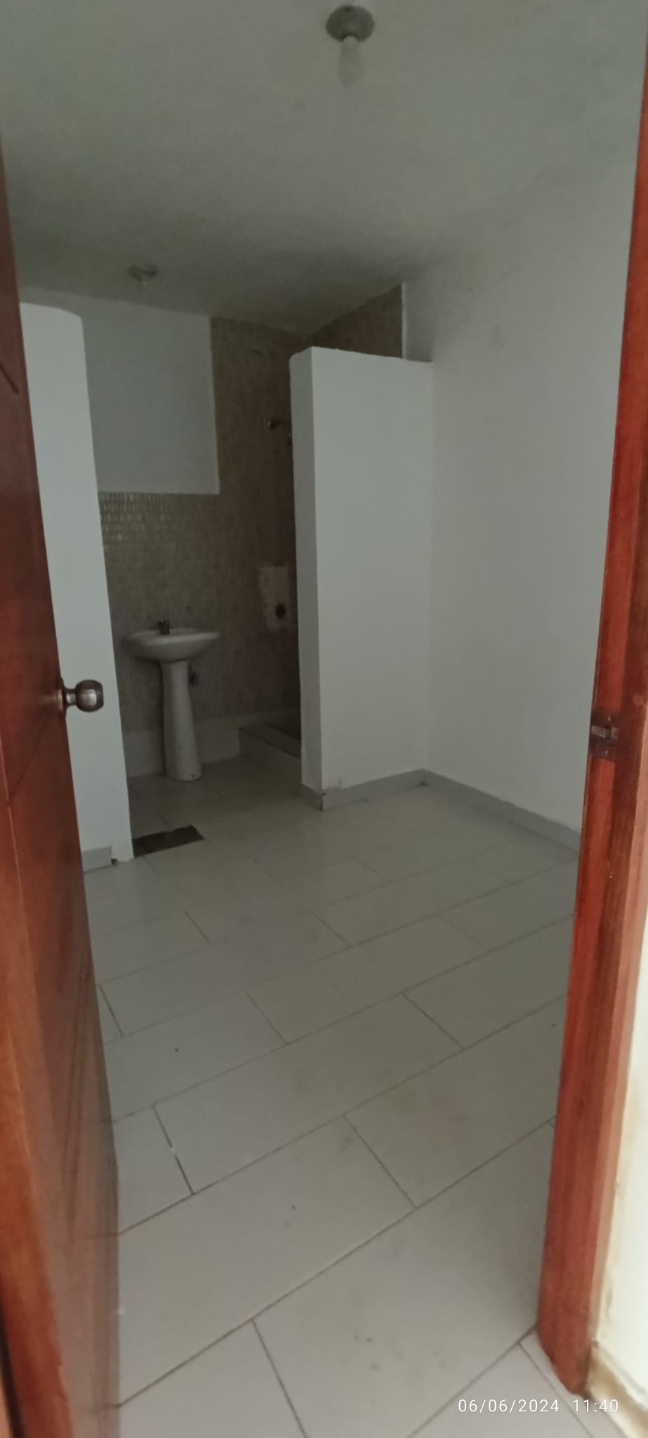 apartamentos - Se Alquila Amplia Casa en Los Prados 8