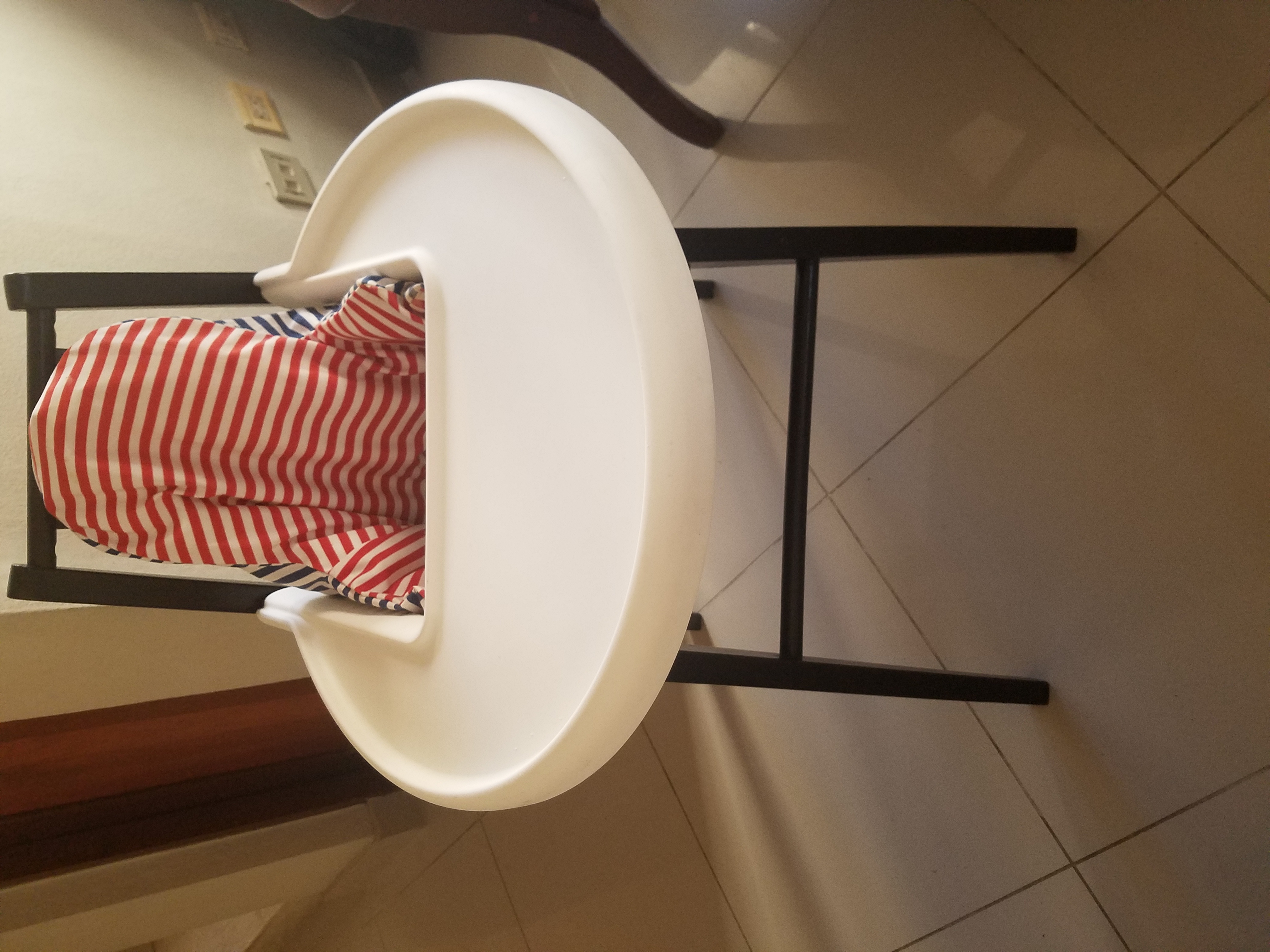 coches y sillas - Silla de comer para bebé, en excelentes condiciones!!!